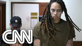 Brittney Griner é condenada a 9 anos de prisão na Rússia | CNN PRIME TIME