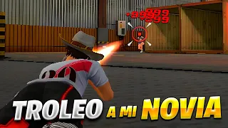 TROLEO a mi NOVIA en Lobo Solitario 😈 BROMA en FREE FIRE