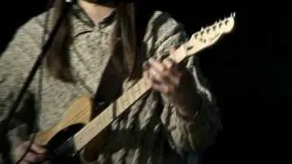 Jūdas Graši - Kam piederēs banāns (Live 2009)