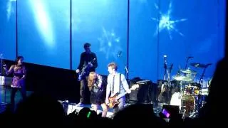 Demi Lovato-Remember December-LIVE Shorline 2010