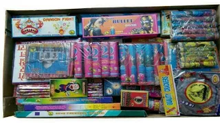 Cracker gift box unboxing in kannada (ಪಟಾಕಿ box unboxing)