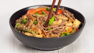 20 Minute Dinner — Soba Noodles with Chicken and Vegetables. Recipe by Always Yummy!