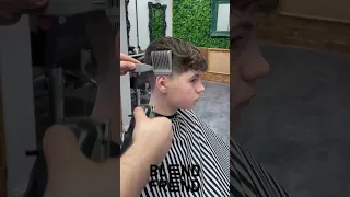 😱NEW HAIR COMB lets you instantly cut hair!! #barbercollege #barberconnect #newtrend #haircut #fyp