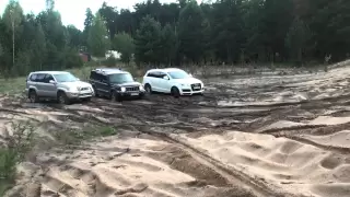 q7 "offroading" in sand 4