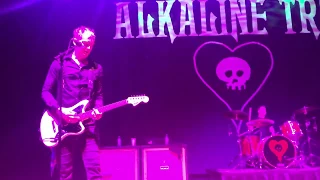 Alkaline Trio - "Is This Thing Cursed?" (Live)