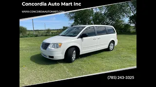 2009 Chrysler Town & Country – Lots of Room with Stow ‘n Go! – with Kent Otott