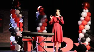 You Stop Yourself: Powerful Spontaneous Creativity | Erica (QingShu) Zhang | TEDxValenciaHighSchool