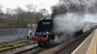 34072 257 Squadron makes a Volcanic departure from Eridge on Sunday 26th March 2023.