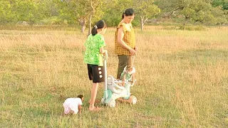 [Moon Family] Monkey Moon and Sky try out the car given to them by Fan