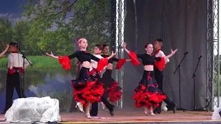 Образцовый ансамбль бального танца "Грация" - "Фламенко"