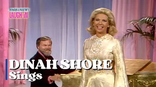 Dinah Shore | "Sings" I Rowan & Martin's Laugh-In