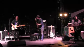 WALTER TROUT - "Wastin' Away" 8/1/15 Riverfront Blues Festival