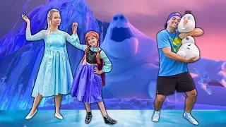 LUCCAS ENTROU NO REINO DA ELSA E ANA! (A HISTÓRIA DE FROZEN COM LUCCAS NETO)