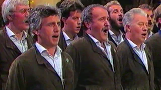 La campanella ♪ Coro Croz Corona • "Lustige Musikanten" Hof, Germania