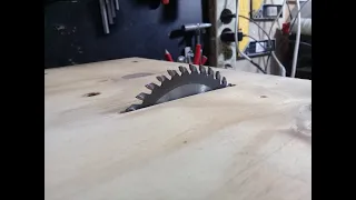 Table Saw from Old CORDLESS DRILL