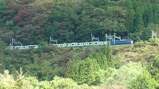 2019年10月23日 上越国境 湯檜曽ループ線を行く山手線用E235系 東トウ46編成 配給列車　電気機関車 EF64 1032 牽引　 JR上越線　湯檜曽駅