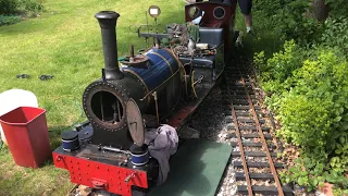 Flushing a steam engine’s boiler with descaler