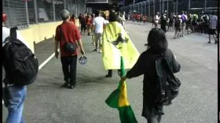 Singapore GP 2010 On The Race Track - Up Close to the Cars