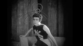 Aelita Queen of Mars (1924) by Yakov Protazanov, Clip: Dreaming of Life on Mars...