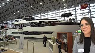 Würdest du gerne XL Luxusyachten verkaufen? Traumberuf für INA (24) Millionen für ein Luxus-Schiff.