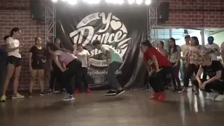 Bad Bunny Ft. Él Alfa - La Romana Choreography