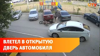 В Уфе подросток на питбайке врезался в открытую дверь Toyota