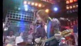 HQ - The Kinks - Come Dancing - Top of the Pops 1983