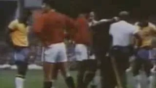 Portugal 3 - 1 Brasil (1966 World Cup).flv