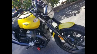 Moto Guzzi V7 850