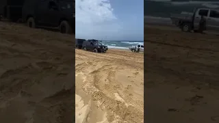 Toyota Land Cruiser - holden colorado recovery bullbar *** gone wrong offroad 4x4 stockton beach