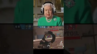 Queen Elizabeth playing R6 siege 😳👍