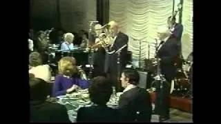 At the jazzband ball - Jimmy McPartland 1975