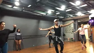 Enrique Iglesias - Bailando Zumba / Dance Fitness / Choreography